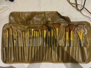 Makeup Brush Set + Leather Case