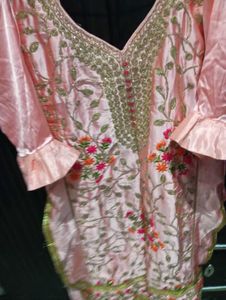Elegant Pink Embroidered Kurta Set