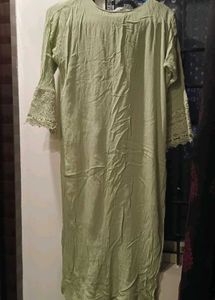 Elegant Embroidered Kurti