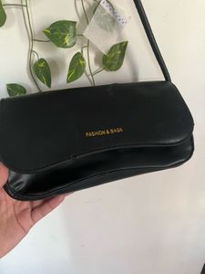 savana Chic Black Shoulder Bag