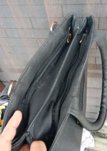 Stylish Black Shoulder Bag with Scarf Accent