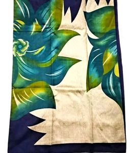 Elegant Floral Pattern Saree