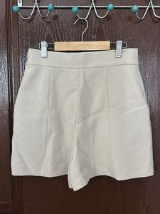 ZARA high waisted shorts with Gold Buttons