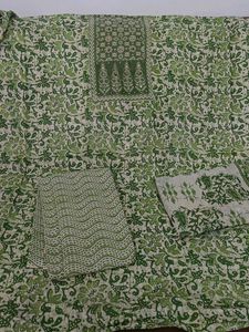 Elegant Green & White Ethnic Kurta Set