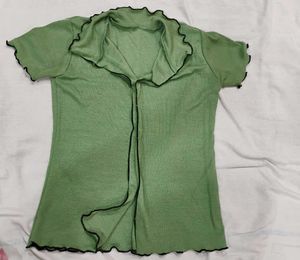Chic Green Collar Pico Crop Top Short Sleeves