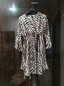 Stylish Printed Bell Sleeve Wrap Dress