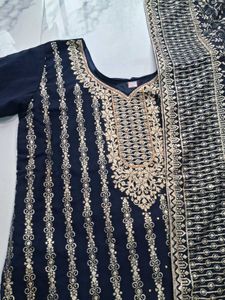 Elegant Black &amp; Gold Salwar Suit 3pc xl