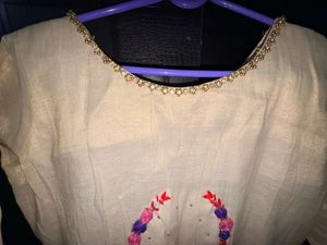 Tissue silk dress with Floral Embroidery