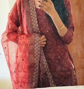 Elegant Maroon Salwar Kameez