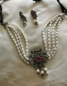 Grab Our Brass Choker Set With Semiprecious Stones And Pearls Work ♥️ 👌👌👌