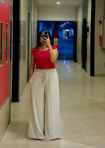 Chic Red Off-Shoulder Crop Top