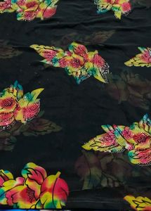 Elegant Floral Saree with stitched blouse