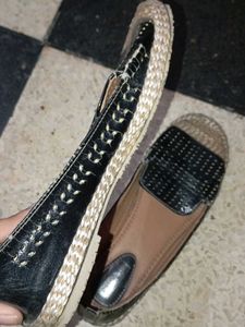 used  Women's Flats