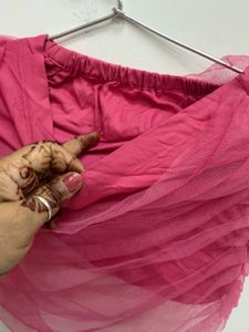 Chic Pink Ruched skirt