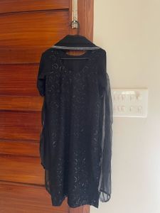 Sequins Kurta Set With Muslin Pants