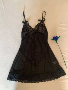 Elegant Black Lace Nightgown