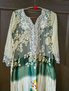 Elegant Floral Print Kurta