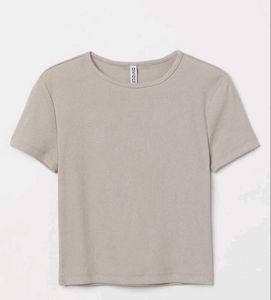Beige crop t-shirt