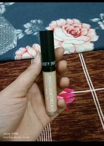 Swiss Beauty Perfect Liquid Concealer