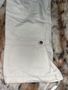 RARE LEVI’S Capri Pants