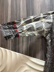 Stylish Asymmetrical Kurta