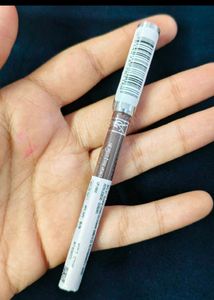 YSL LOVENUDE Kiss SHAPER Lip Liner