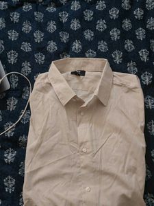 H&amp;M Men's Slim Fit Shirt
