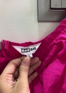 Baesic Vibrant Pink Crop Top