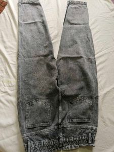 Zudio straight pants