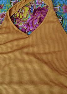 Ribbed Halter Neck Crop Top