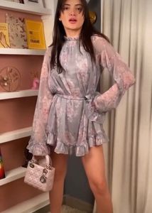 it girl dress