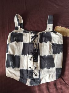Trendy Black &amp; Cream Check Lace-Up Crop Top