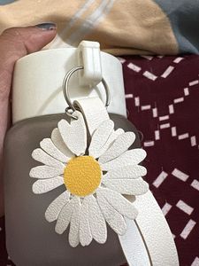 Cute Daisy bottle