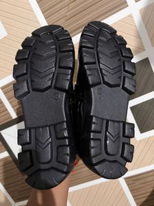 Chunky Chain Loafers