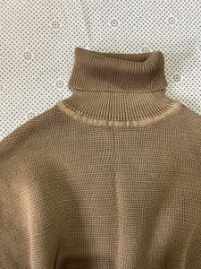crop knit sweater