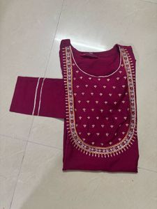 varanga Beautiful Magenta Kurta Set