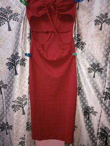 Backless Maroon Halter Neck Midi Dress