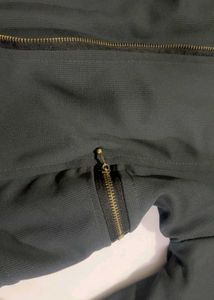 Chic Black Cropped Jacket