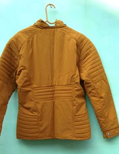yellow winter jacket 💛✨