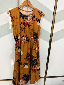 Floral Print Sleeveless Dress