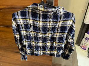 short ZUDIO shirt for women