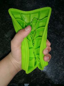 Flexible Silicone Ice Cube Tray