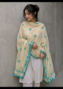 Embroidered Cream Dupatta