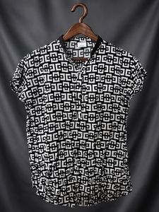 Black & White Geometric Print Top