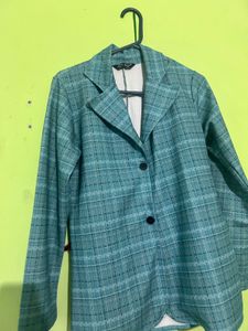 Chic Plaid Blazer