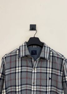Men's Plaid Button-Up Shirt