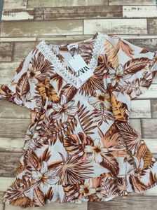 Zara Tropical Print Top - XL
