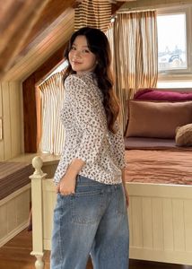 Cute Floral Print V-Neck Top
