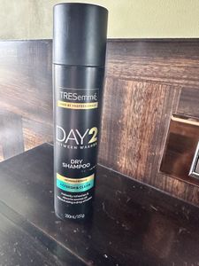 TRESemme Dry Shampoo