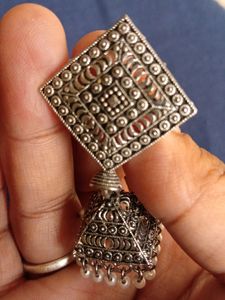Earring